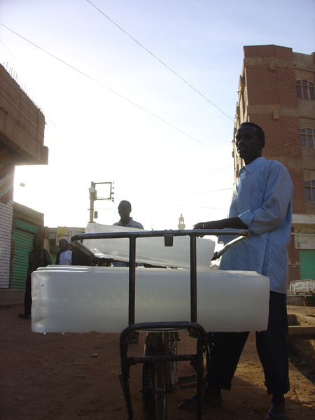 Omdurman street iceman