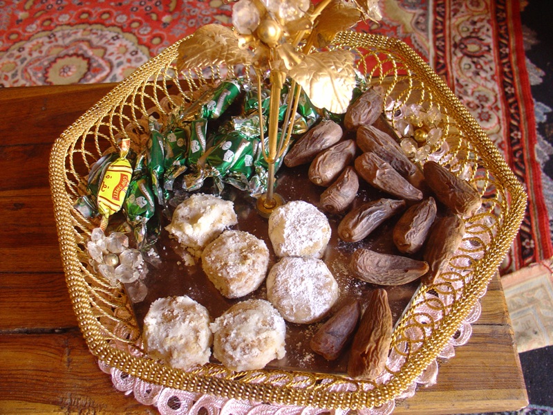 Eid shortbread and dates
