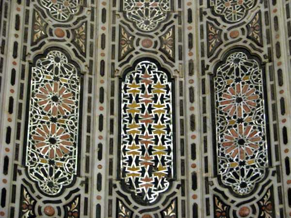 082_Damascus_Umayyad_Mosque_close-up_by_Peter_Bennett_IMG_3592