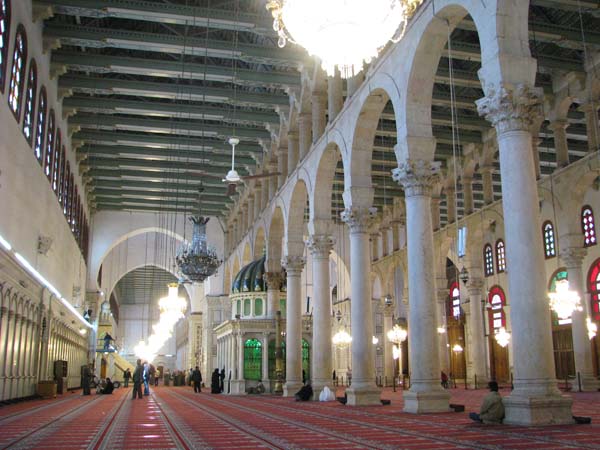 085_Damascus_Umayyad_Mosque_inside_by_Peter_Bennett_IMG_3579