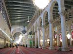 085_Damascus_Umayyad_Mosque_inside_by_Peter_Bennett_IMG_3579